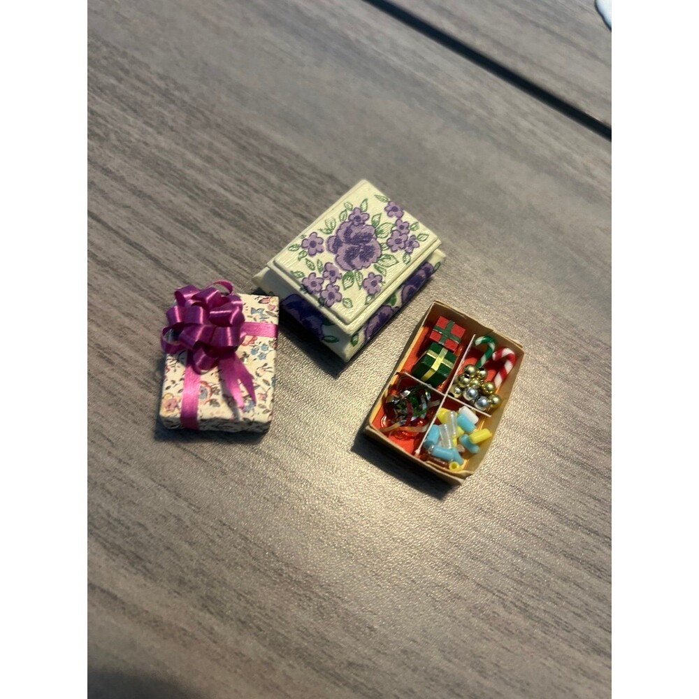Minature gift box bundle
